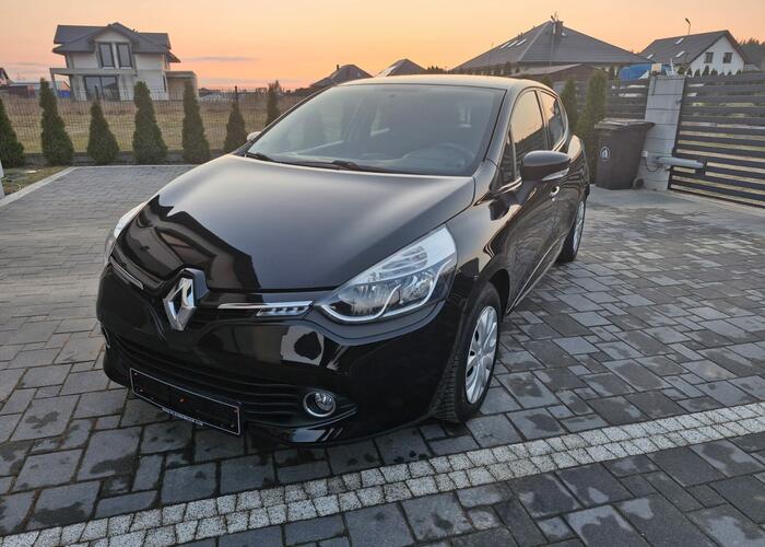 Grajewo ogłoszenia: Sprzedam Renault Clio 1.0benzyna 2014rok,przebieg 130tys.km,...